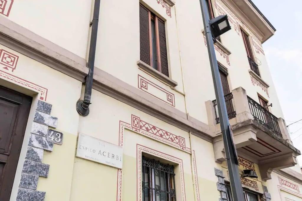 Olimpia House Apartment *